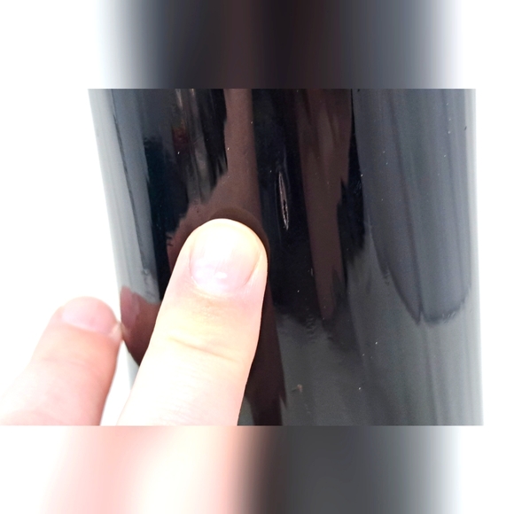 Amythist Glass Vase With Ruffled Edge - Picture 3 of 4